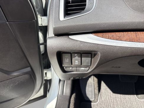 Used 2018 Acura TLX V6 w/ Technology Package FWD image 14
