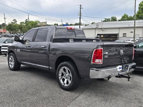 Used 2014 RAM 1500 Laramie w/ Convenience Group RWD image 4