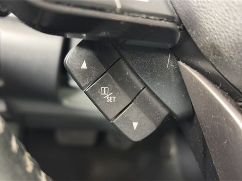 Used 2020 Subaru Forester Premium AWD/4WD image 35