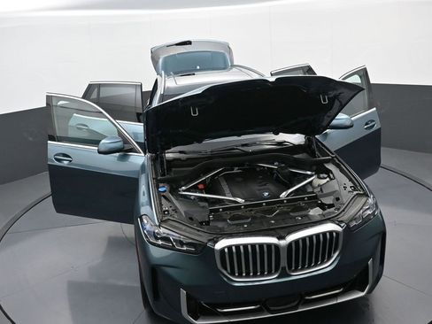 Used 2026 BMW X5 xDrive40i image 39