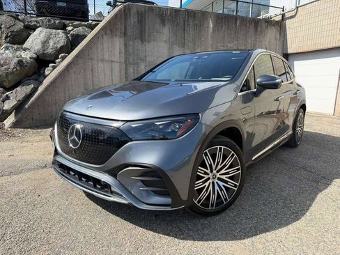 Used 2023 Mercedes-Benz EQE 500 4MATIC SUV image 2