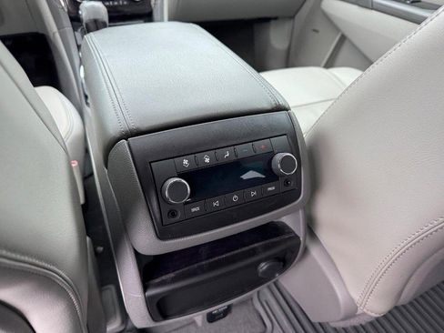 Used 2016 Buick Enclave Leather w/ Trailering Package image 12