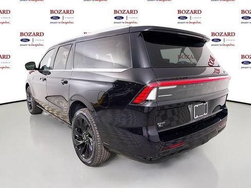 New 2026 Lincoln Navigator L Black Label AWD/4WD image 5