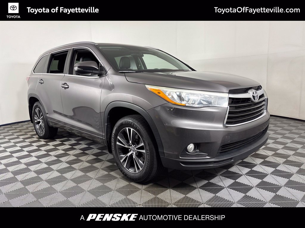 Used 2016 Toyota Highlander XLE AWD/4WD image 21