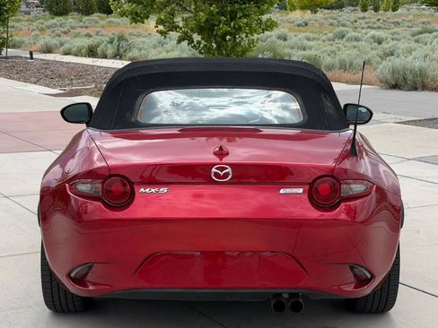 Used 2016 MAZDA MX-5 Miata Grand Touring RWD image 7