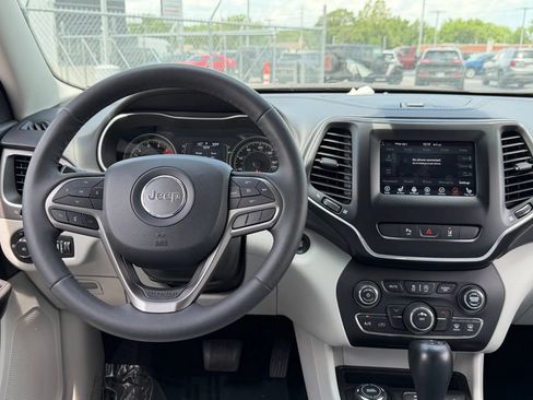 Used 2021 Jeep Cherokee Latitude Lux AWD/4WD image 21