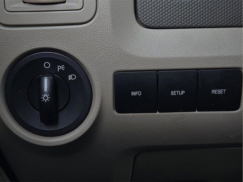 Used 2011 Ford Escape XLS w/ 101A Rapid Spec Order Code image 15