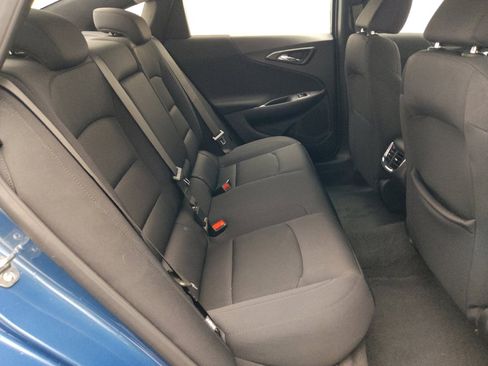Used 2025 Chevrolet Malibu LT FWD image 19