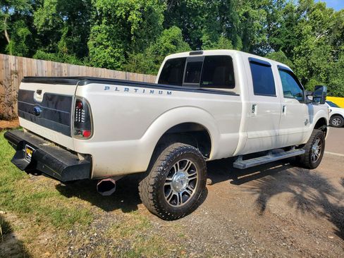 Used 2016 Ford F250 Platinum w/ FX4 Off-Road Package AWD/4WD image 10