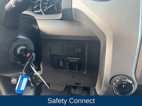 Used 2021 Toyota Tundra SR5 w/ SR5 Upgrade Package image 25