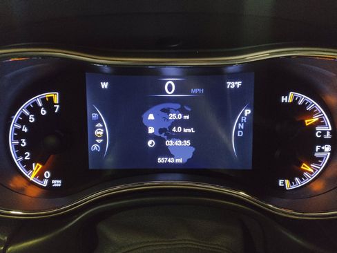 Used 2017 Jeep Grand Cherokee Laredo w/ Quick Order Package 2BE image 23