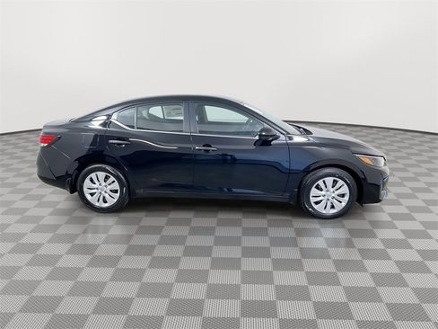 New 2025 Nissan Sentra S image 9