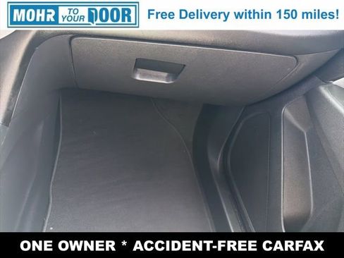 Used 2020 Chevrolet Equinox LS w/ LS Convenience Package FWD image 27