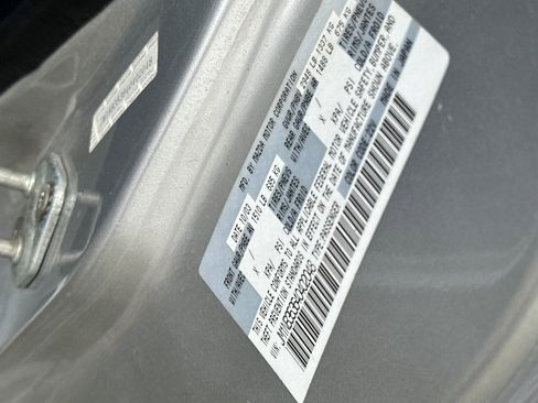 Used 2004 MAZDA MX-5 Miata Cloth w/ Leather Azure Blue Pkg image 26