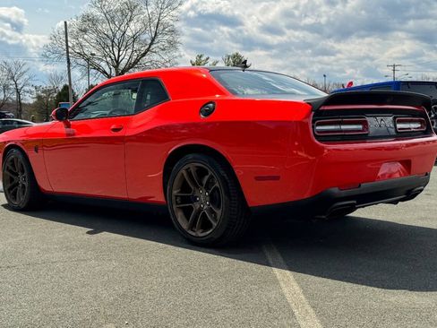 Used 2023 Dodge Challenger SRT Hellcat RWD image 18