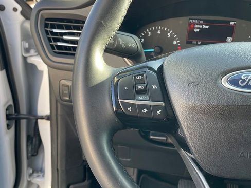 Used 2022 Ford Escape SEL FWD image 15