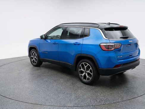 Used 2025 Jeep Compass Limited AWD/4WD image 6