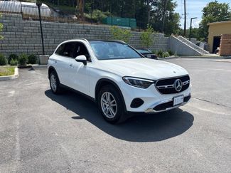 Used 2025 Mercedes-Benz GLC 300 4MATIC image 1