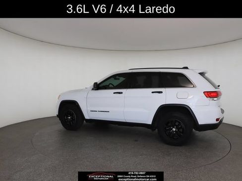 Used 2020 Jeep Grand Cherokee Laredo AWD/4WD image 8