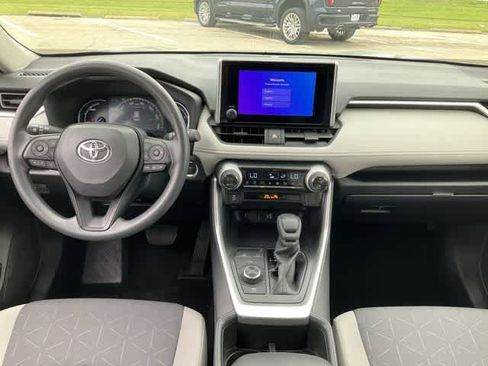 Certified 2024 Toyota RAV4 XLE AWD/4WD image 18