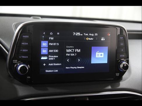 Used 2020 Hyundai Santa Fe Limited AWD/4WD image 10