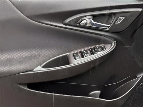 Used 2023 Chevrolet Malibu LS image 16