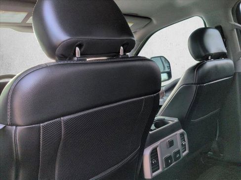 Used 2019 Ford F250 Lariat w/ Lariat Value Package image 16