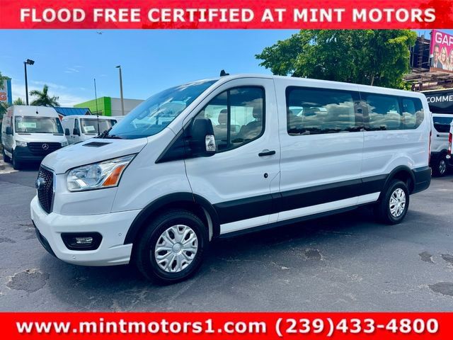 Used 2022 Ford Transit 350 XLT RWD image 5