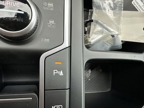 New 2026 Kia Sorento S w/ S Panoramic Sunroof Package image 36