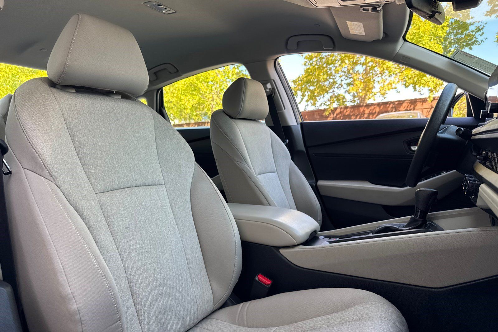Used 2025 Honda Accord LX image 24