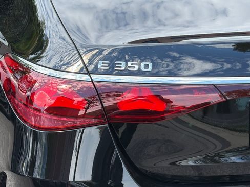 Used 2026 Mercedes-Benz E 350 4MATIC Sedan image 26