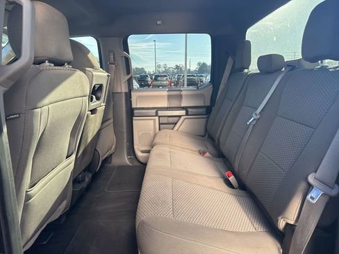 Certified 2018 Ford F150 XLT image 25