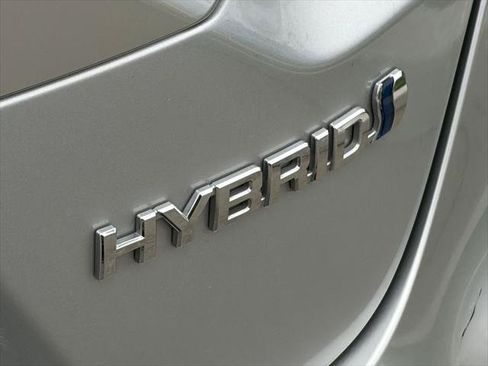 Certified 2022 Toyota Corolla LE FWD image 6
