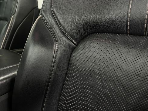 Used 2019 RAM 1500 Limited image 19