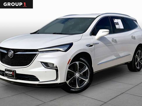 Used 2022 Buick Enclave Essence w/ Sport Touring Edition FWD image 1