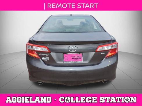 Used 2013 Toyota Camry SE FWD image 5