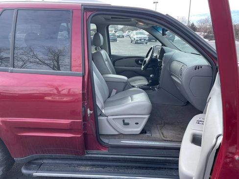 Used 2007 Buick Rainier CXL image 30