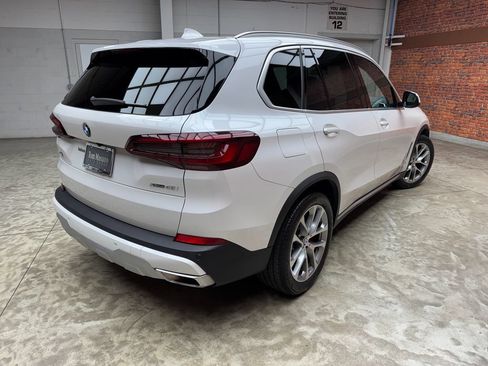 Certified 2023 BMW X5 xDrive40i w/ Premium Package AWD/4WD image 5