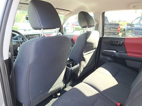 Used 2021 Toyota Tacoma SR5 image 10