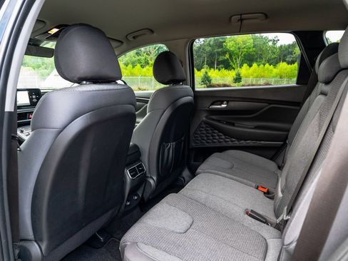 Used 2023 Hyundai Santa Fe SEL FWD image 15
