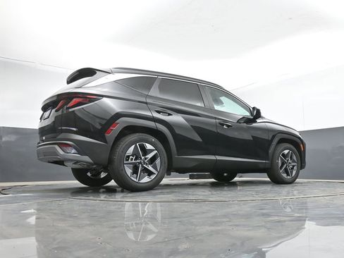 New 2026 Hyundai Tucson SEL w/ Tow & Go Package FWD image 13
