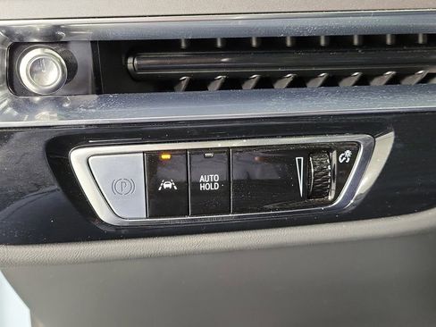 Certified 2024 Cadillac Lyriq Tech RWD image 31