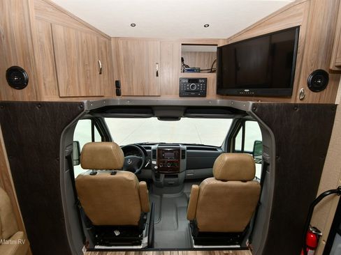 Used 2016 Mercedes-Benz Sprinter 3500 image 13