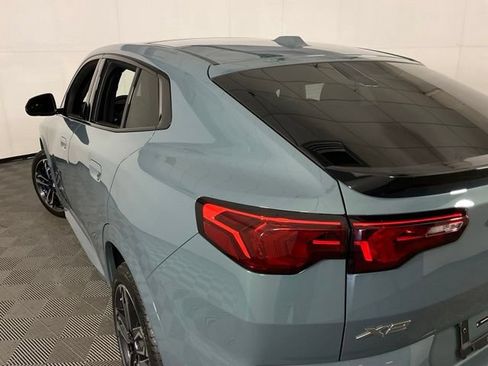 Certified 2025 BMW X2 xDrive28i w/ Premium Package AWD/4WD image 36