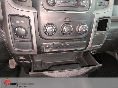 Used 2015 RAM 1500 Tradesman w/ Popular Equipment Group AWD/4WD image 18