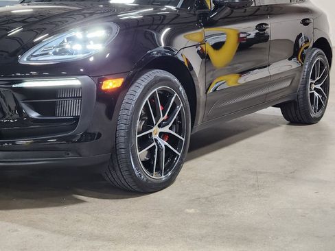 Used 2023 Porsche Macan S image 18