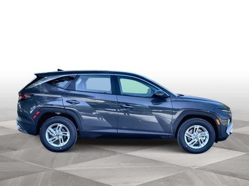 New 2026 Hyundai Tucson SE FWD image 9