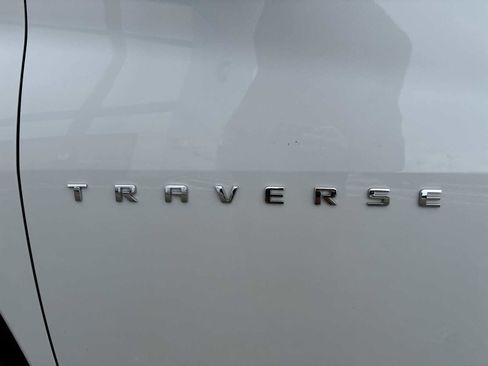 Certified 2023 Chevrolet Traverse LT w/ LPO, Floor Liner Package image 31