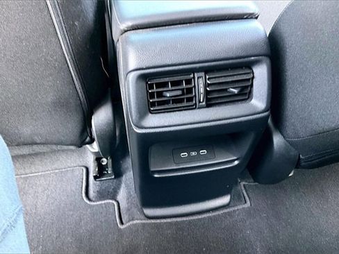 Used 2025 Honda CR-V EX image 10