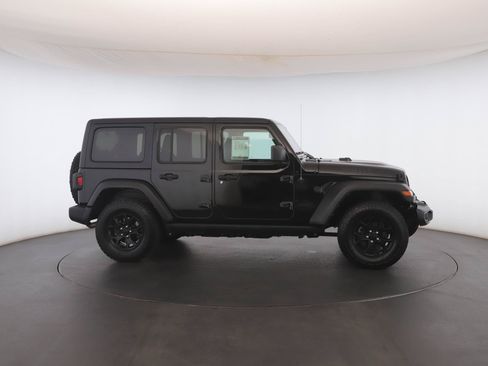 Used 2021 Jeep Wrangler Unlimited Sport AWD/4WD image 21